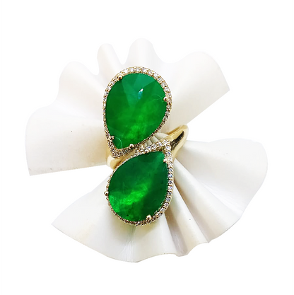 Aretes y Anillo Esmeralda y Diamantes